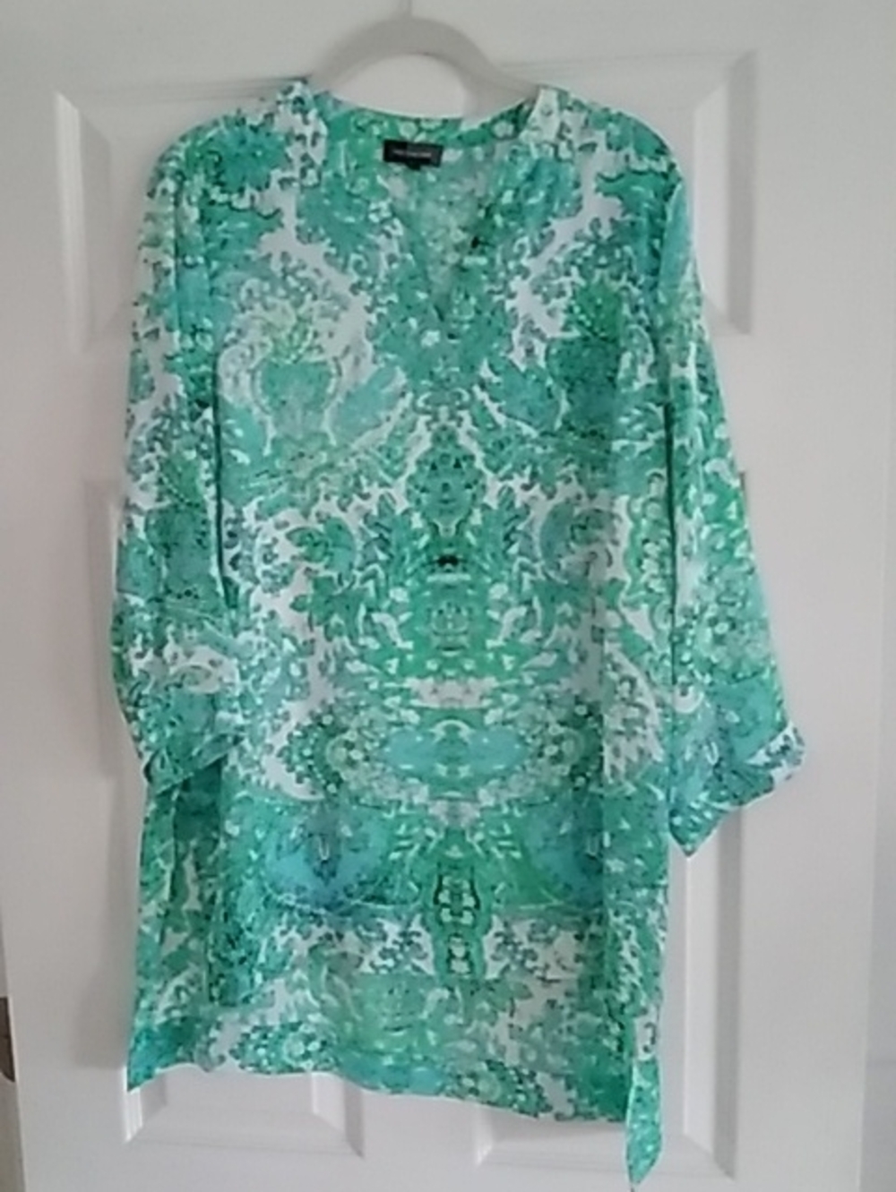 The Limited green and aqua floral blouse